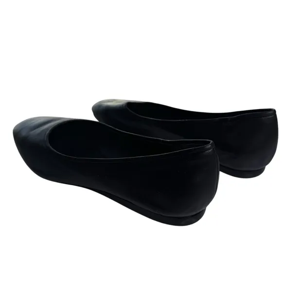 SCHUTZ Vanessa Leather Ballet Flat Black Minimalist Capsule Wardrobe Smooth 8B