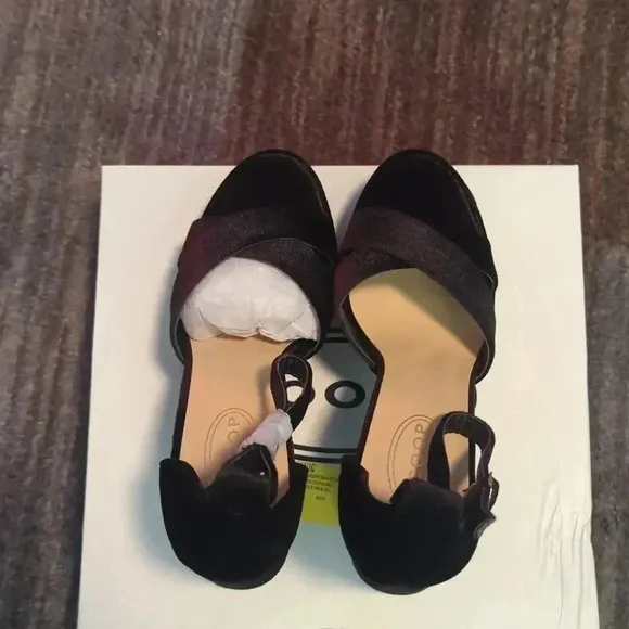 Scoop Women's Velvet Platform Heeled Sandals Size 7.5