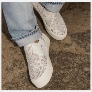 SeaVees White Lace Slip-On Sneakers with Platform Sole NWOT Size 8