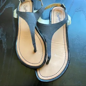 Seychelles Black Leather T-Strap Sandals, 6