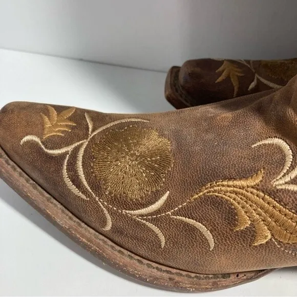 SHYANNE Floral Embroidered Western Cowgirl Boots Leather Pull on Womens 6.5B