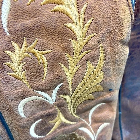 SHYANNE Floral Embroidered Western Cowgirl Boots Leather Pull on Womens 6.5B