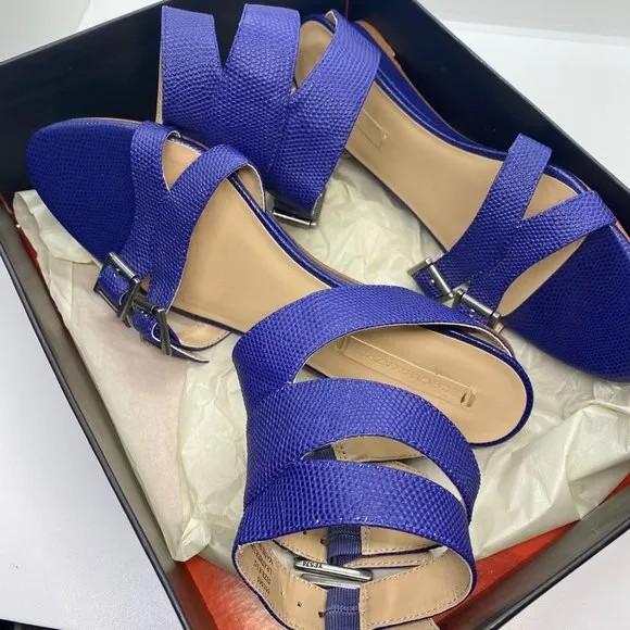 size 8.5 BCBGMaxazria royal blue reptile ankle strap lizard strappy‎ buckles