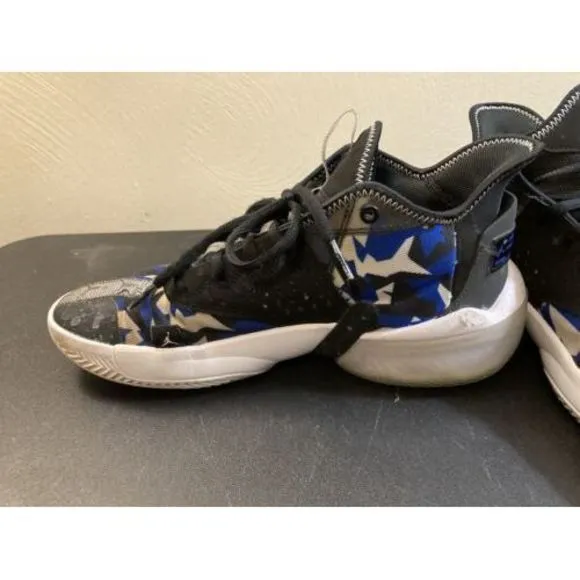 SIZE 9 JORDAN REACT ELEVATION CK6618-004 Black‎ Racer Blue White Ice Tennis Shoe