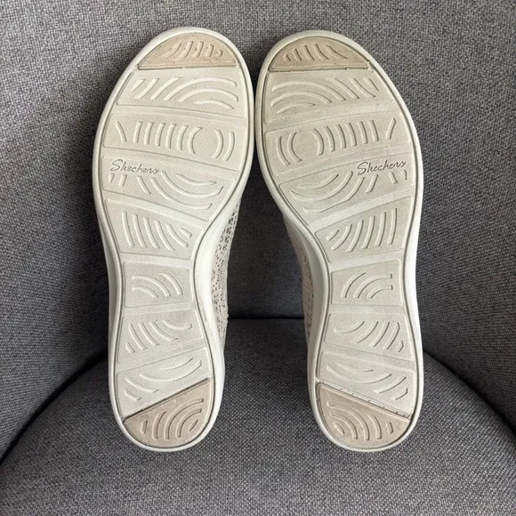 Skechers 23758 Arya Airy Days Lace Closed Toe Flats Natural Lightweight Size 11
