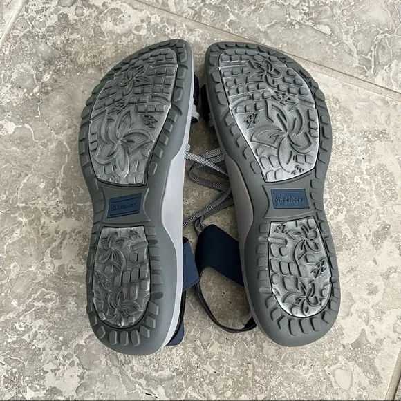 Skechers Outdoor Vegan Sandals Navy Grey Women’s Size 11 NWT