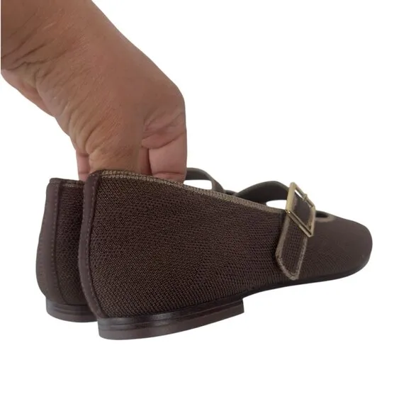 Skechers Womens Brown Mary Jane Flats With Air-Cooled Memory Foam Size 7