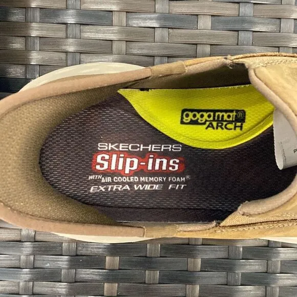 Sketchers sneakers, men’s size 9 ￼