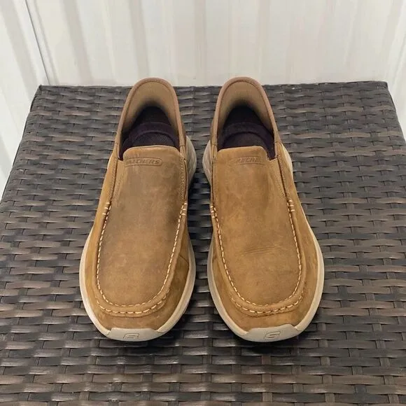 Sketchers sneakers, men’s size 9 ￼