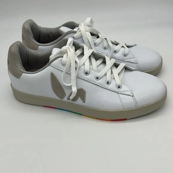 Sneakers 👟 Pride Bunny with Rainbow Sole