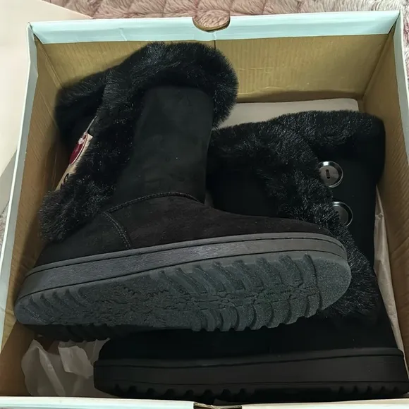 So Authentic American Heritage Sophia Winter Boot size 2