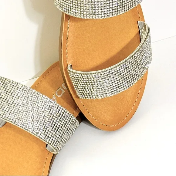 SODA Sparkle Shine Sequin Double Strap Slip On Sandals Sz 7 NWT