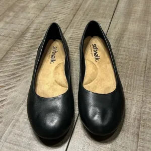 SoftWalk Sonoma Women’s Ballet Flat Slip On Shoe Black Size 8M