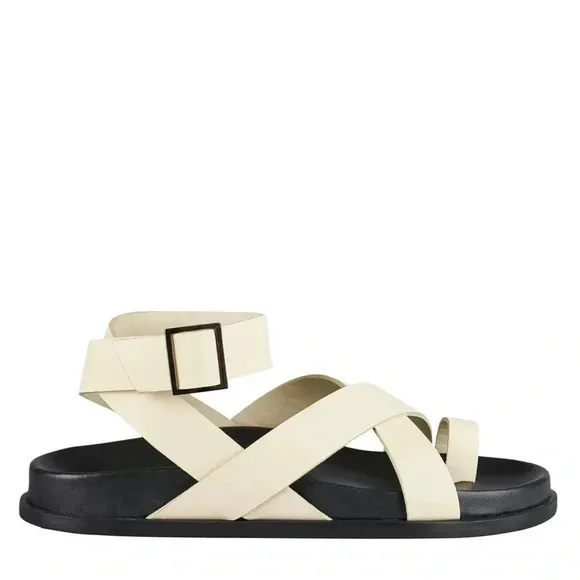 Sol-Sana hitch footbed cream leather sandals new size 10 (41) Liberte