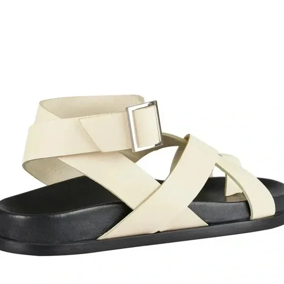 Sol-Sana hitch footbed cream leather sandals new size 10 (41) Liberte