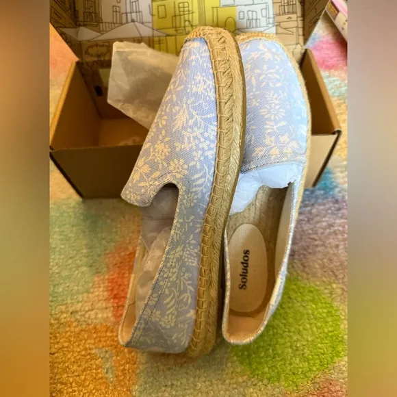 Soludos woman’s size 8 Blue Espadrilles brand new
