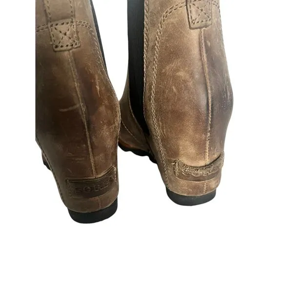Sorel Boots Lea Wedge Boots Chelsea •6• NL2704-089 Taupe Gray Leather Pull On