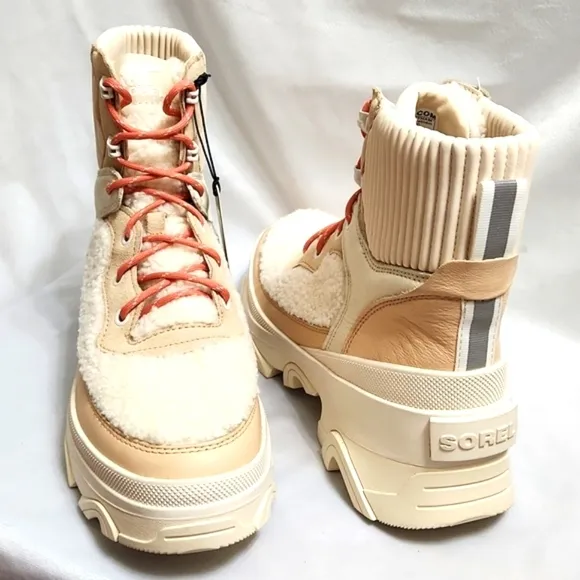 Sorel Brex Cozy Lace-up Waterproof Faux Fur Chunk Heeled boots (w size 10)
