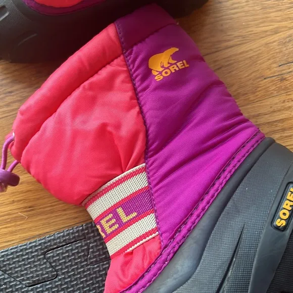 Sorel Cub Purple and Pink Insulated Pull On Winter Snow Boots Size 12