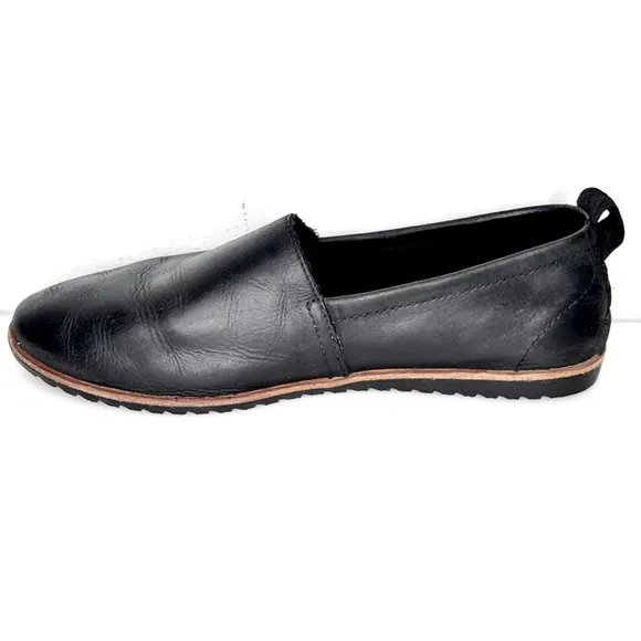 SOREL Ella Leather Slip On Round Toe Flats Black Size 7.5