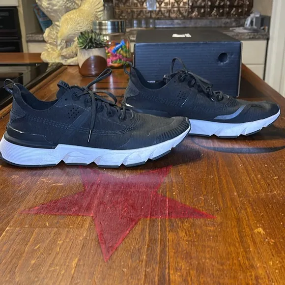 Sorel Kinetic Rush Ripstop Black and White Sneakers