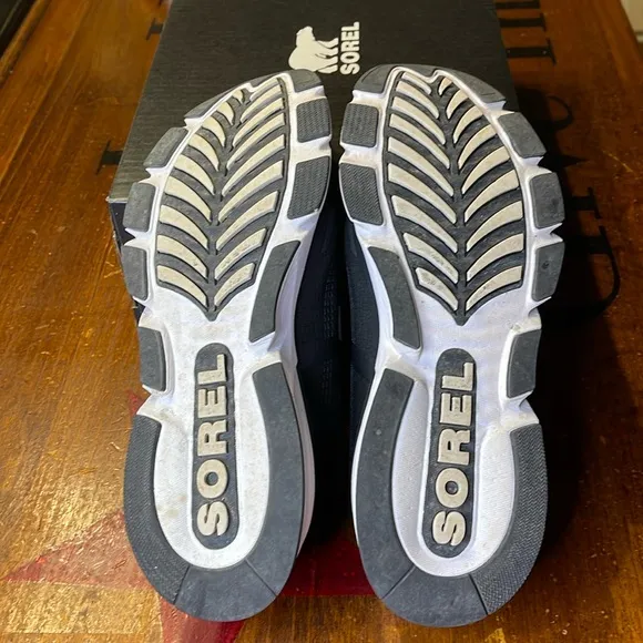 Sorel Kinetic Rush Ripstop Black and White Sneakers