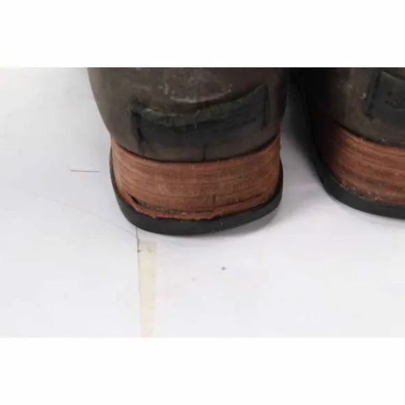 Sorel Major pull on boots leather womens boots distressed sz 7