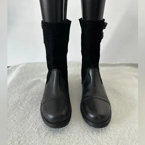 SOREL Major Pull On Perforated Leather and Suede Boots In Black Women's Size 8‎