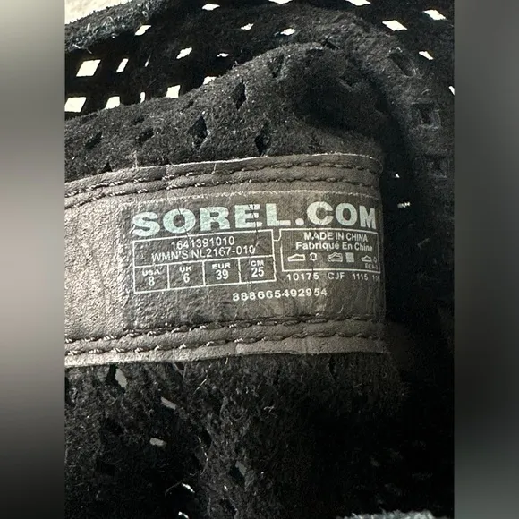 SOREL Major Pull On Perforated Leather and Suede Boots In Black Women's Size 8‎