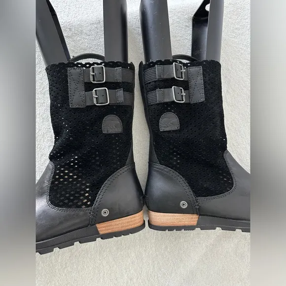 SOREL Major Pull On Perforated Leather and Suede Boots In Black Women's Size 8‎