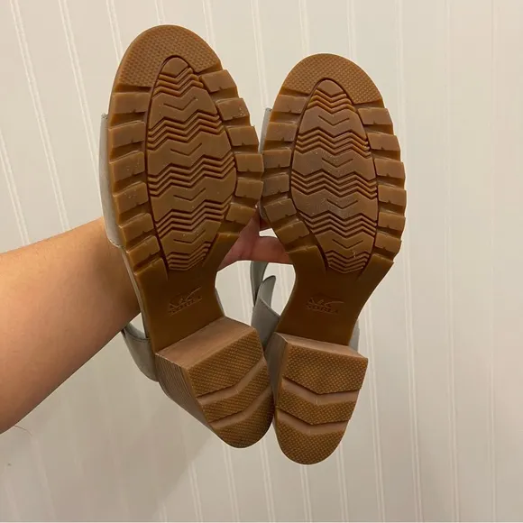 Sorel Nadia Block Heeled Sandals in Dove Sz 12