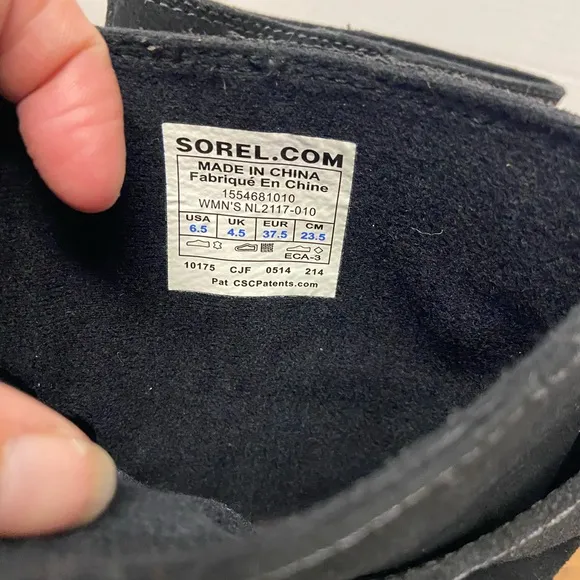 SOREl Pull On Wedge Leather Boots