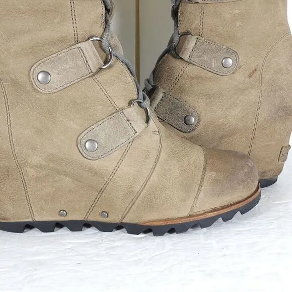 Sorel Women's Joan Of Arctic II US 8 Tan Lace-Up Wedge Ankle Boots Booties