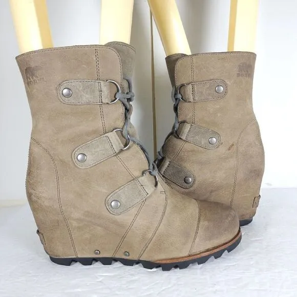 Sorel Women's Joan Of Arctic II US 8 Tan Lace-Up Wedge Ankle Boots Booties