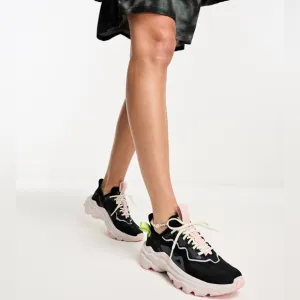 SOREL Women’s Kinetic Breakthru Day Lace Sneakers