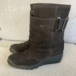 Sorel Toronto mid pull on wedge boots