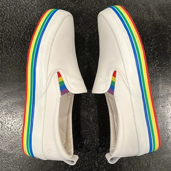 Sperry White Slip-On Sneakers with Rainbow Sole Size 7.5
