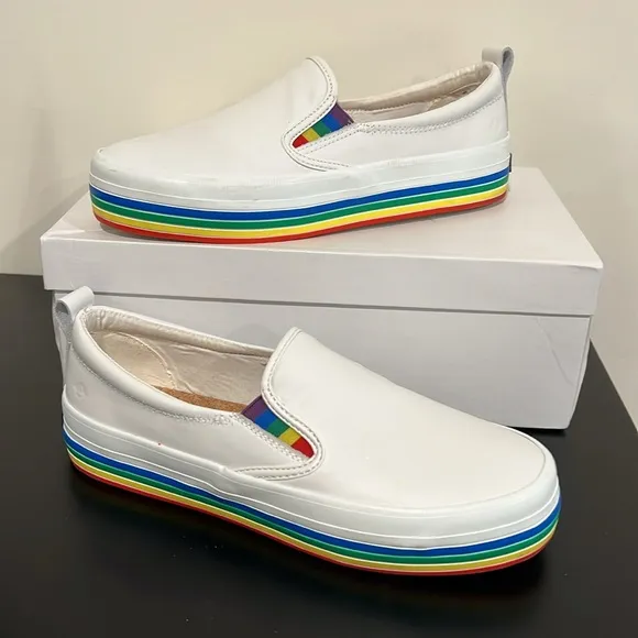 Sperry White Slip-On Sneakers with Rainbow Sole Size 7.5