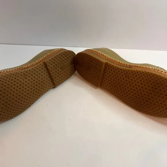 Spring Step Style: INGRID Flats Olive Green Women’s Size 9.5/10