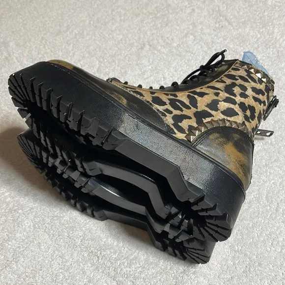 Steve Madden Activated Lace-Up Boot in Leopard Size 9 Like  🆕