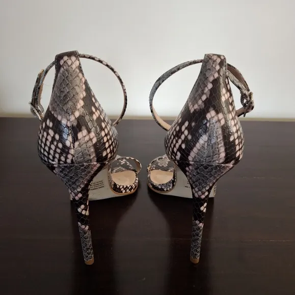 STEVE MADDEN &quot;Sane Snake&quot;  Snakeskin Print- Open Toe - Heel Sandals - Size 7.5