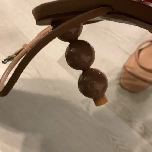 Steve Madden Brown Jaimeh Tubular Strap Sandals