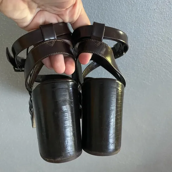 Steve Madden Heels Size 8 Sandals Chunky Y2K Leather Brown Cage Strappy