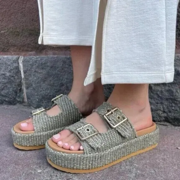 STEVE MADDEN Karrigan Womens Platform Sandals in Olive Size US 7.5