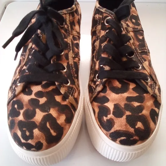 Steve Madden Leopard Print Platform Sneakers