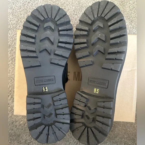 Steve Madden Lotto Loafer In Black