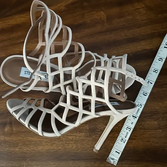 Steve‎ Madden Slithur Blush Caged Heeled Sandals -Size 9 1/2 M - NEW.