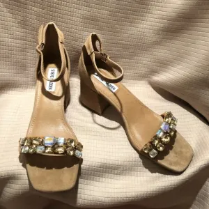 Steve Madden Tan Suede Malay Embellished Ankle Strap Block Heel Sandals, 8