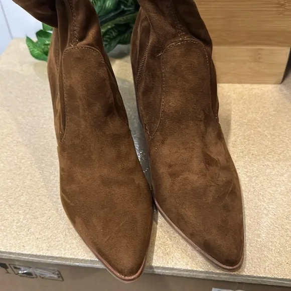 Steve Madden Viper Pull-On Boots (1410)