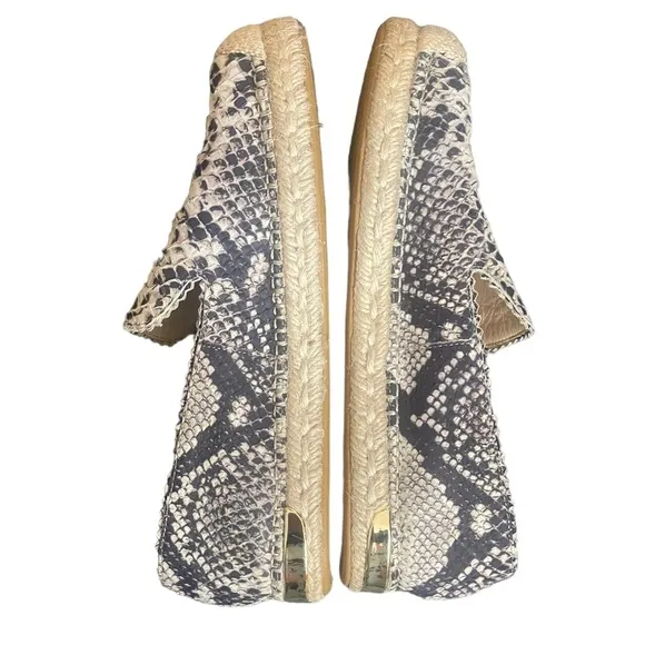Stuart Weitzman Catalan SnakePrint Leather Slip on EspadrilleNatural size 5M
